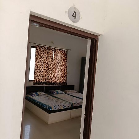 The Comfort Zone Hotel Udaipur Bagian luar foto
