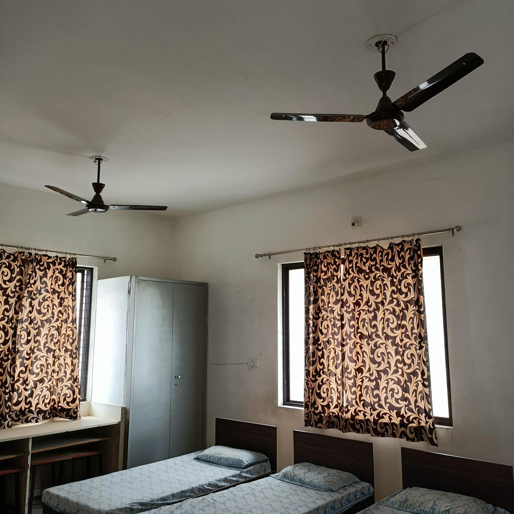 The Comfort Zone Hotel Udaipur Bagian luar foto